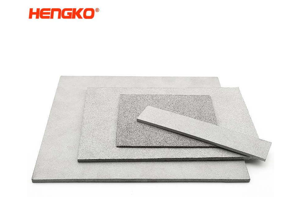  不銹鋼燒結濾板在化工行業中的具體應用！